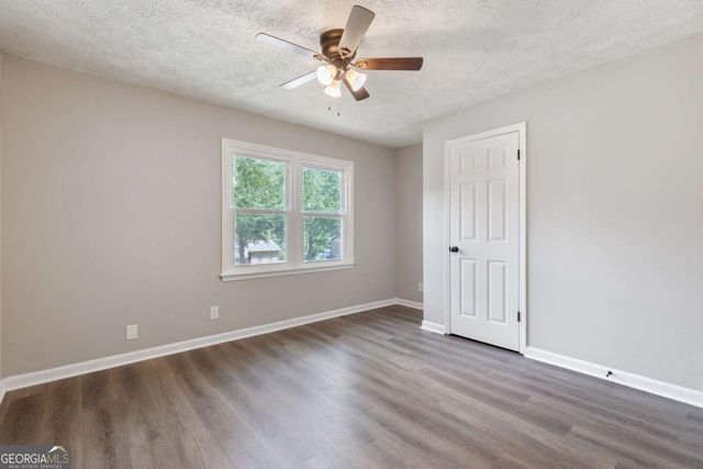2531 Falcon Ridge Drive, Grayson, GA 30017