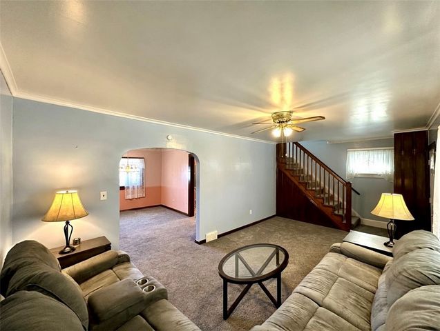 205 E Sheridan Ave, New Castle, PA 16105