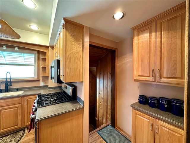 205 E Sheridan Ave, New Castle, PA 16105