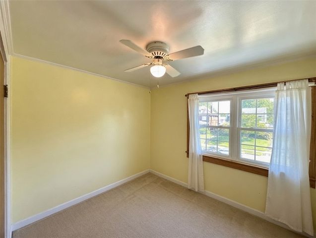 205 E Sheridan Ave, New Castle, PA 16105