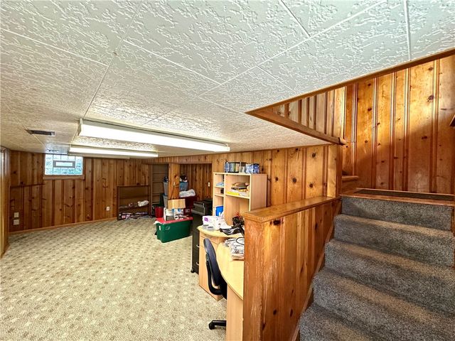 205 E Sheridan Ave, New Castle, PA 16105