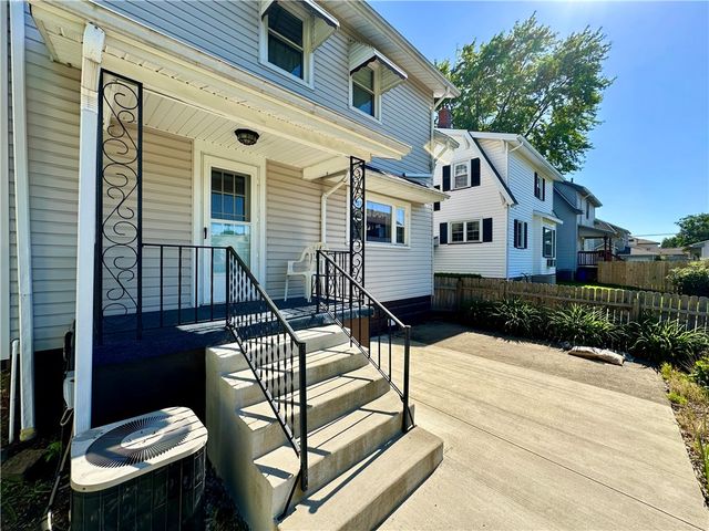 205 E Sheridan Ave, New Castle, PA 16105