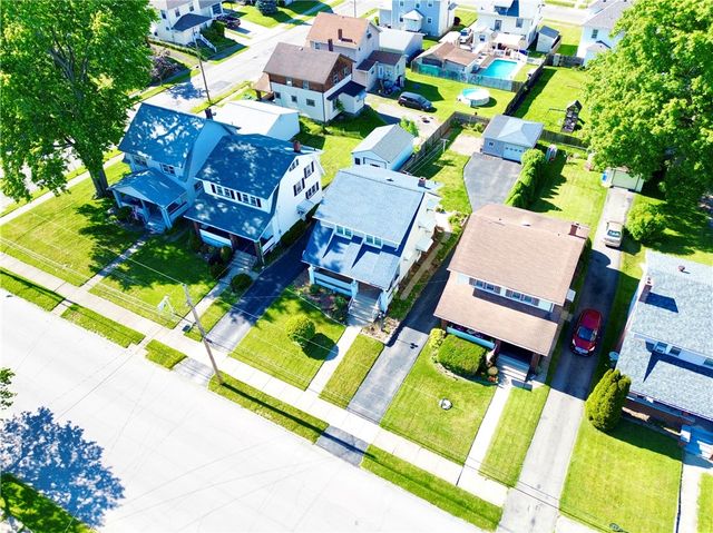 205 E Sheridan Ave, New Castle, PA 16105
