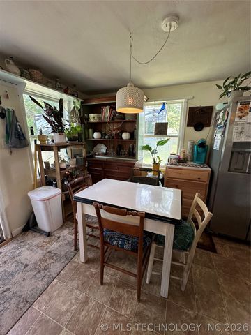 78332 S 4760 Road, Stilwell, OK 74960