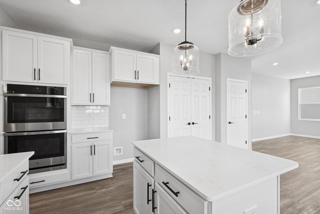 4246 Hayden Valley Drive, Bargersville, IN 46106