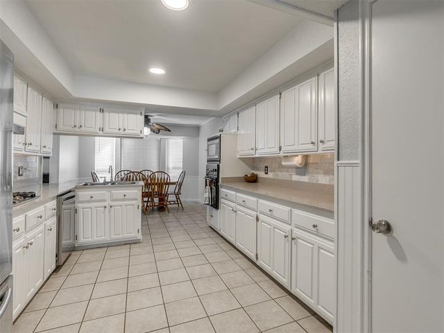 3100 N Meadowood Drive, Midwest City, OK 73110