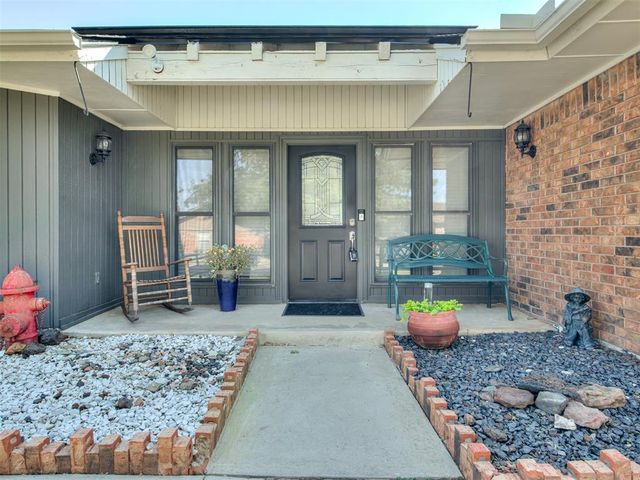 3100 N Meadowood Drive, Midwest City, OK 73110