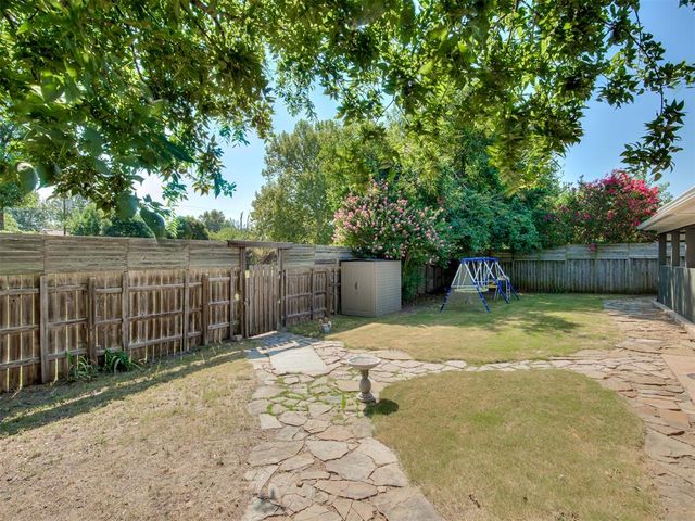 3100 N Meadowood Drive, Midwest City, OK 73110