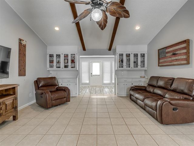 3100 N Meadowood Drive, Midwest City, OK 73110
