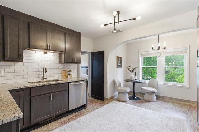 4016 W 47th Terrace, Roeland Park, KS 66205