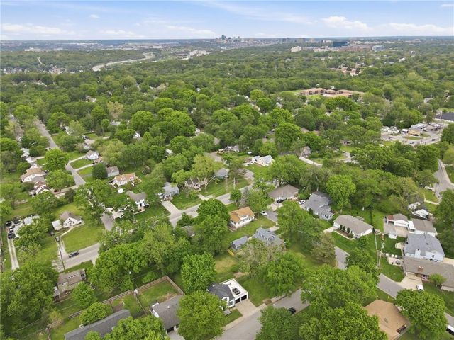 4016 W 47th Terrace, Roeland Park, KS 66205