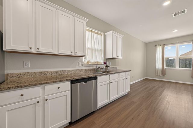 3205 Foresail Lane, Santa Fe, TX 77510