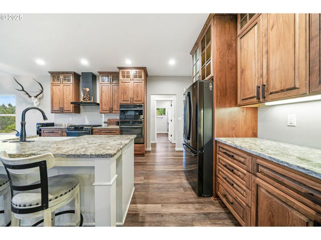 78714 BRYSON SEARS Rd, Cottage Grove, OR 97424