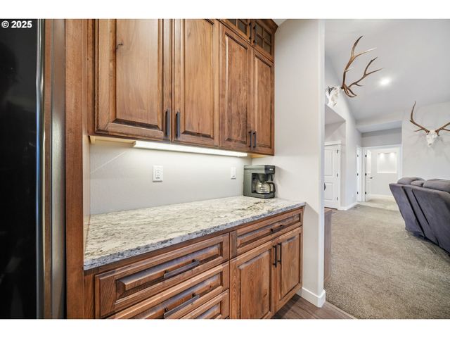 78714 BRYSON SEARS Rd, Cottage Grove, OR 97424