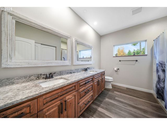 78714 BRYSON SEARS Rd, Cottage Grove, OR 97424