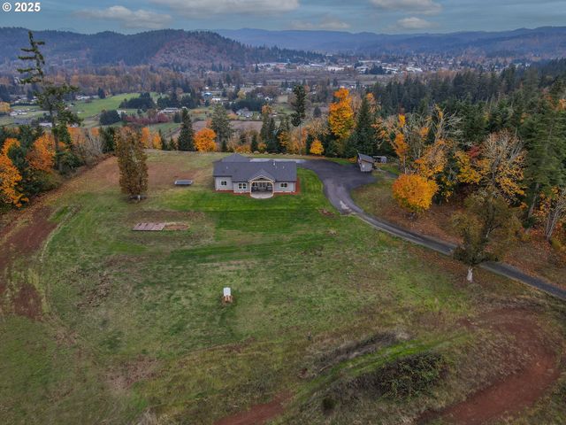 78714 BRYSON SEARS Rd, Cottage Grove, OR 97424