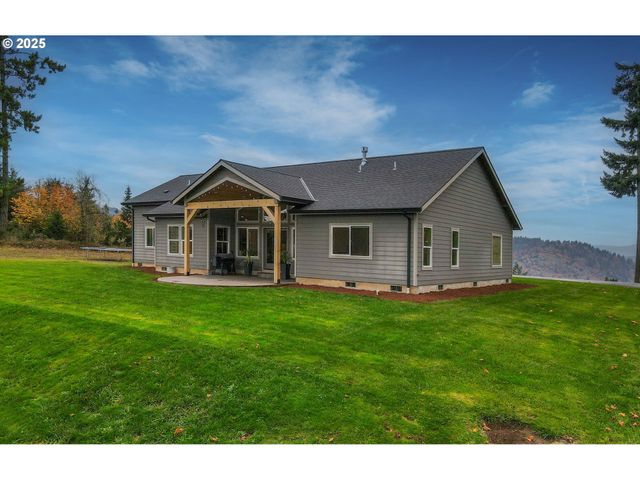 78714 BRYSON SEARS Rd, Cottage Grove, OR 97424