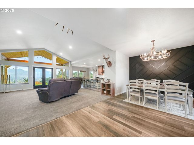 78714 BRYSON SEARS Rd, Cottage Grove, OR 97424