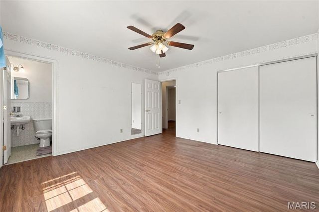 4530 Firelight Drive, Oakville, MO 63129