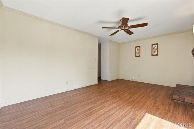 4530 Firelight Drive, Oakville, MO 63129