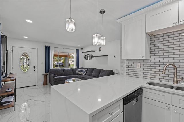 9581 49TH WAY N, Pinellas Park, FL 33782