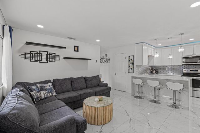 9581 49TH WAY N, Pinellas Park, FL 33782