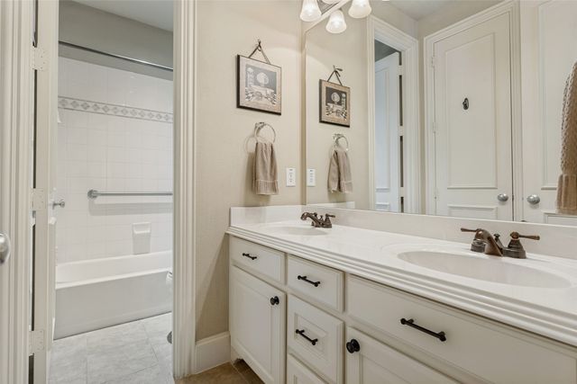 922 Mckamy Drive, Allen, TX 75013