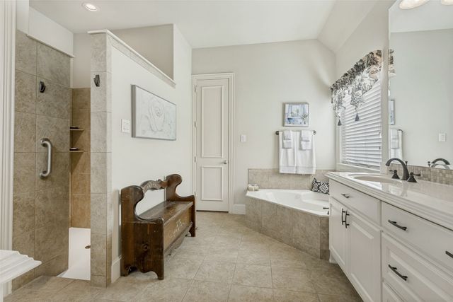 922 Mckamy Drive, Allen, TX 75013