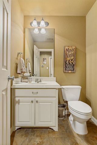 922 Mckamy Drive, Allen, TX 75013