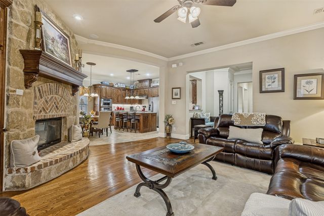 922 Mckamy Drive, Allen, TX 75013