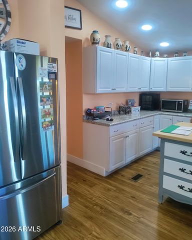 9427 E University Road 39, Mesa, AZ 85207