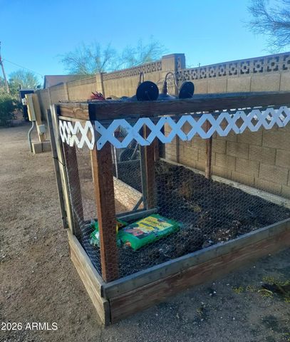 9427 E University Road 39, Mesa, AZ 85207