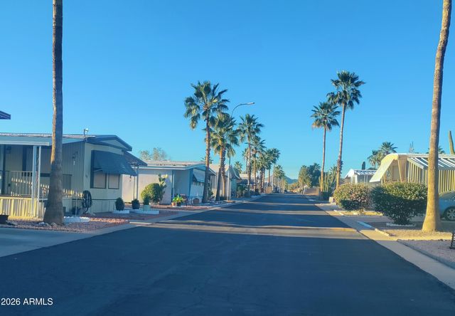 9427 E University Road 39, Mesa, AZ 85207