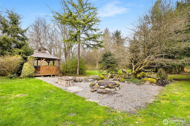 19529 17th Drive NE, Arlington, WA 98223