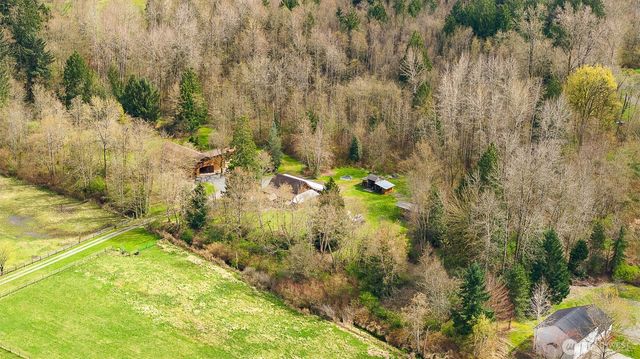 19529 17th Drive NE, Arlington, WA 98223