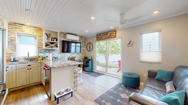 27096 Little Floyd Lake Road 2, Detroit Lakes, MN 56501