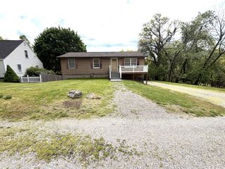 2720 Edna, Lower Burrell, PA 15068