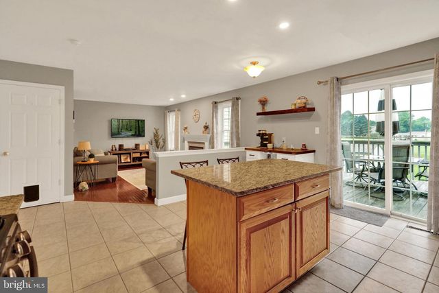 12 MICHIGAN DR, Reading, PA 19608