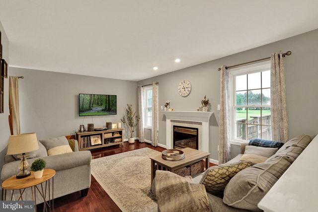 12 MICHIGAN DR, Reading, PA 19608