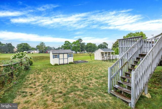 12 MICHIGAN DR, Reading, PA 19608