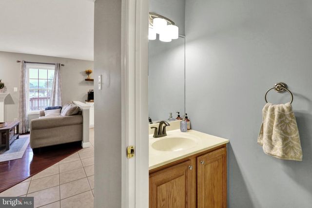 12 MICHIGAN DR, Reading, PA 19608