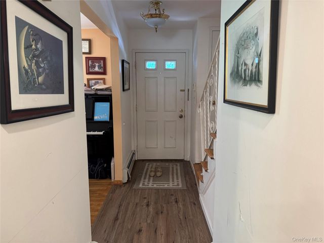 59 Bushwick Street, Melville, NY 11747