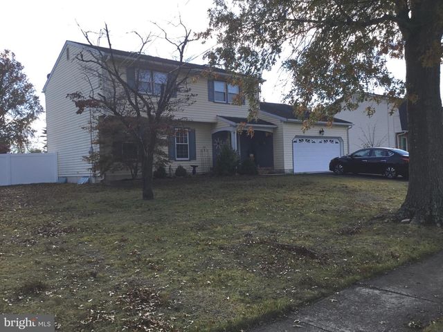 933 TANGLEWOOD LN, Vineland, NJ 08360