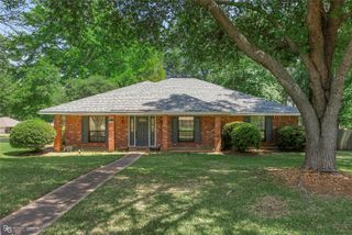 9317 Newcastle Boulevard, Shreveport, LA 71129