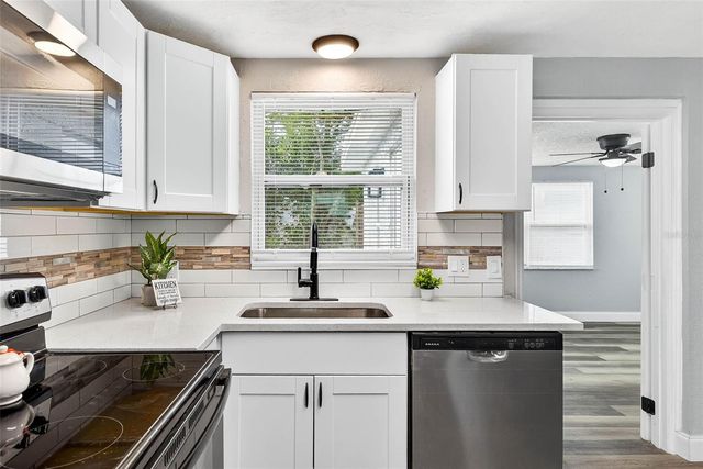 6019 7TH AVENUE, New Port Richey, FL 34653