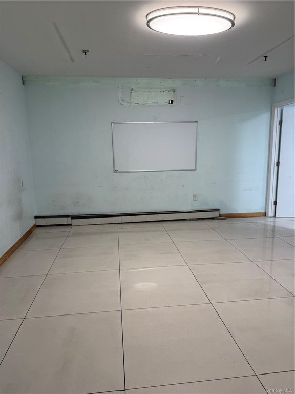 132-49 41st Road CB & CC, Flushing, NY 11355 — photo 4