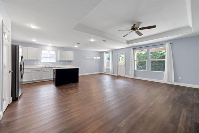 111 Tanglewood Drive, Fate, TX 75189
