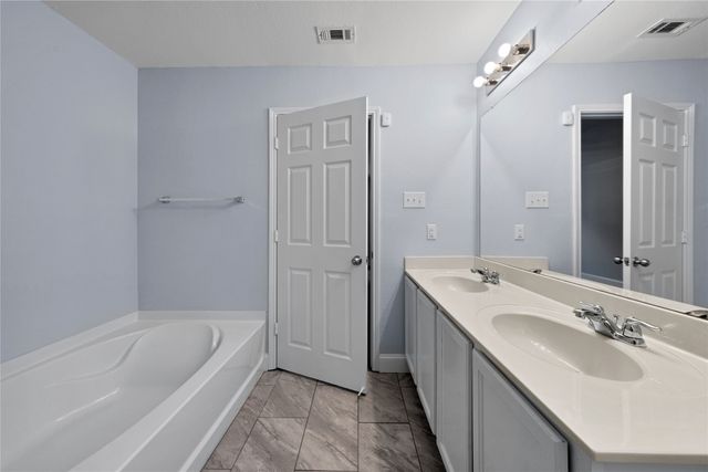 111 Tanglewood Drive, Fate, TX 75189