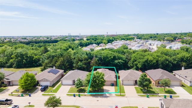 111 Tanglewood Drive, Fate, TX 75189