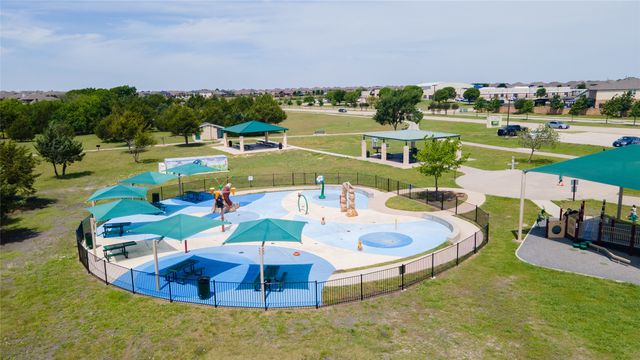 111 Tanglewood Drive, Fate, TX 75189